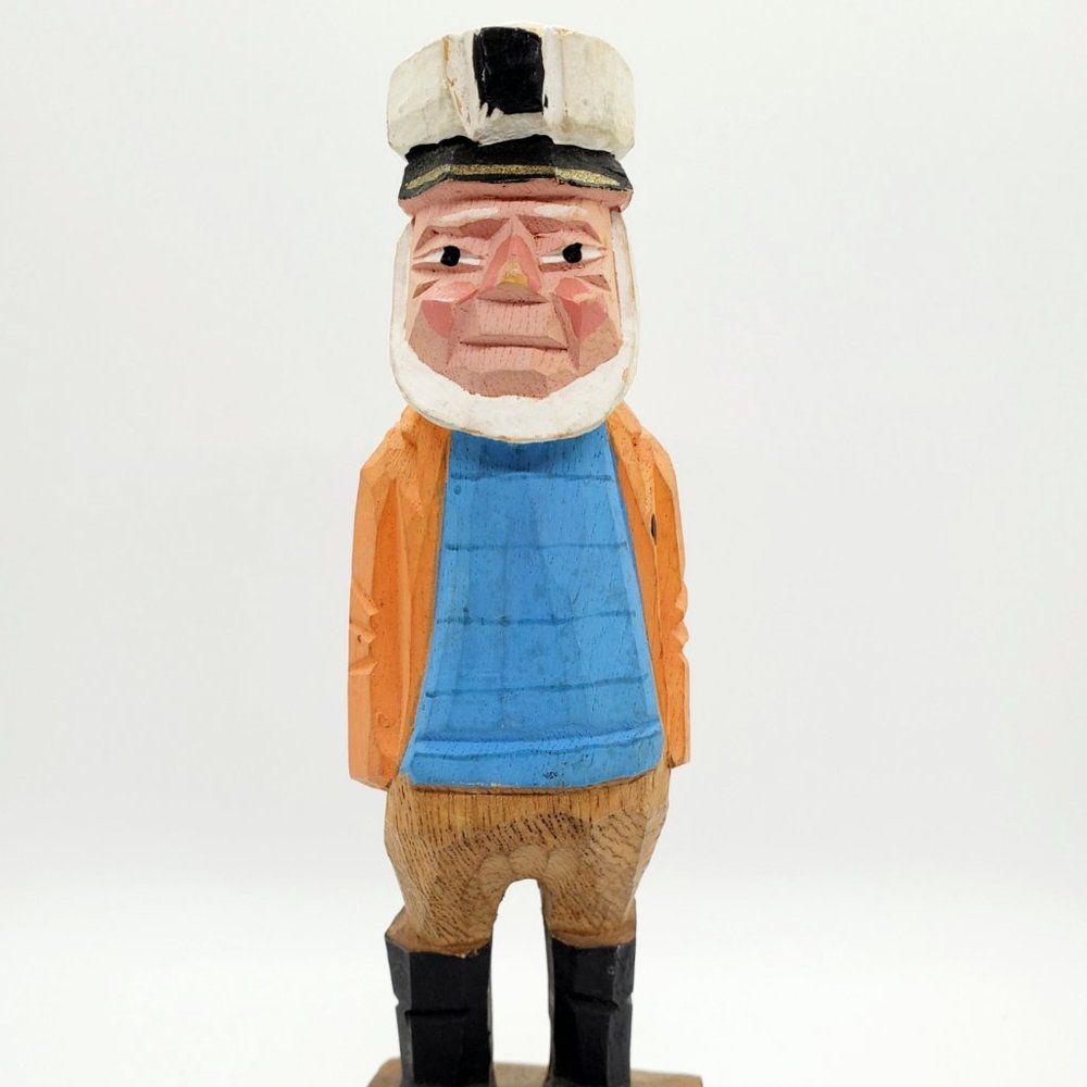 Vintage Wooded Captain Boat Carved Decor